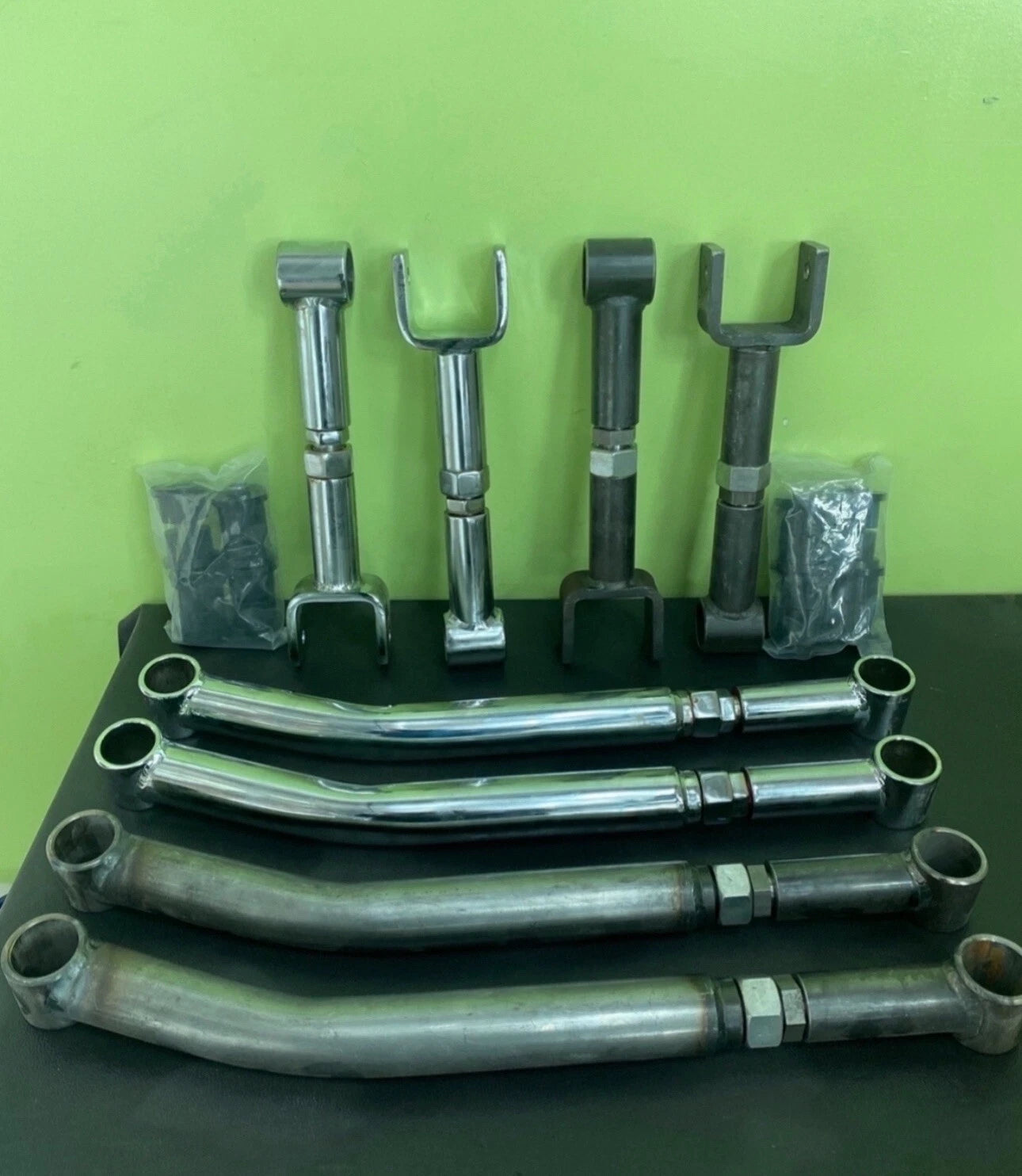 Adjustable trailing arms